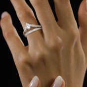 The Brillessa Bridal Ring Set - thumb 2