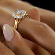 The Lusty Dazzle Ring - thumb 6