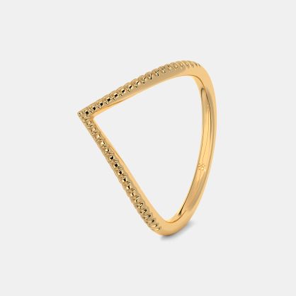 The Anesa Chevron Ring