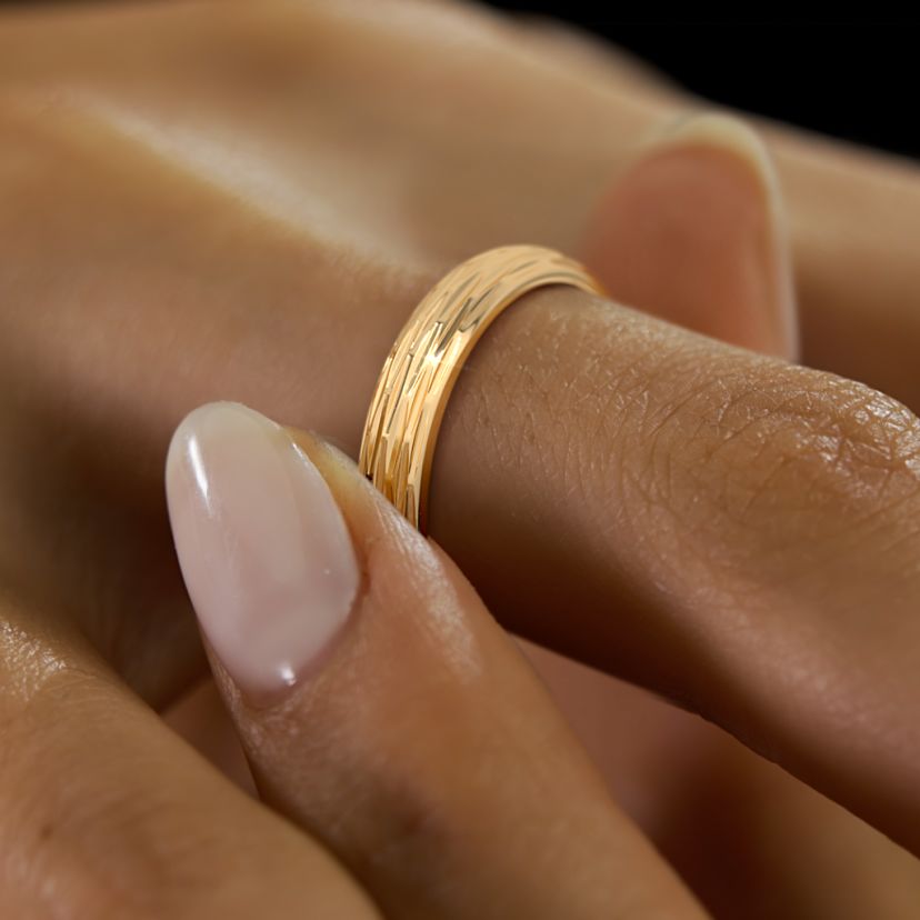 The Ardit Textured Band For Her - image 5