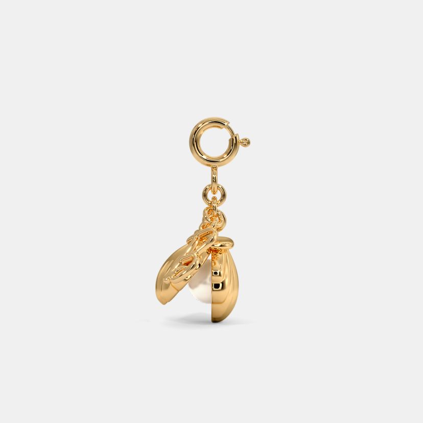 The Barbie Shell Secret Charm - image 6