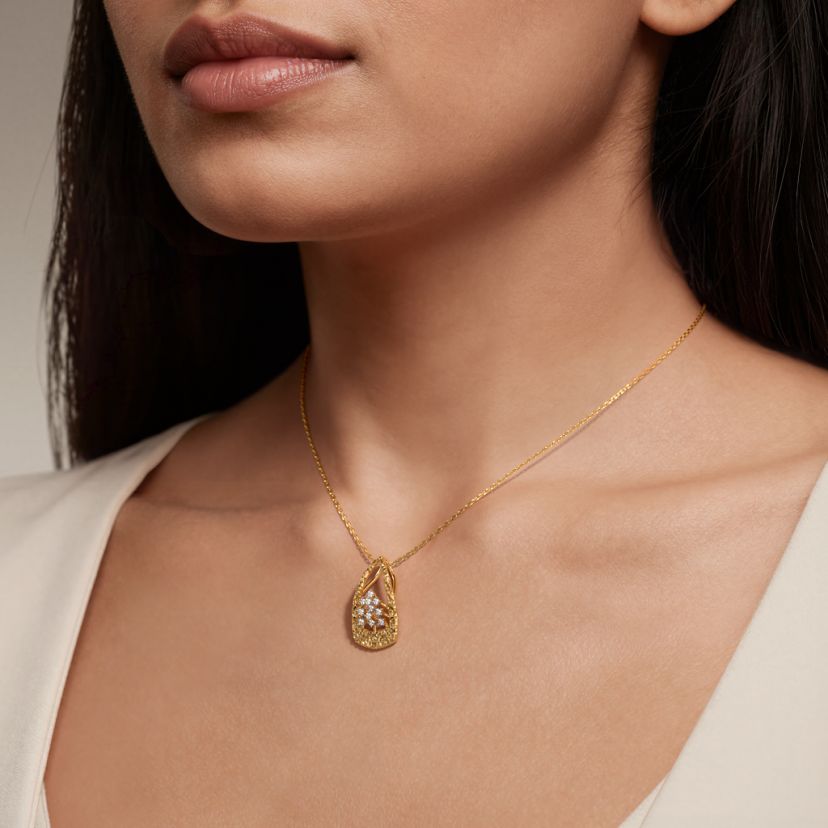 The Fynathra Pendant - image 3