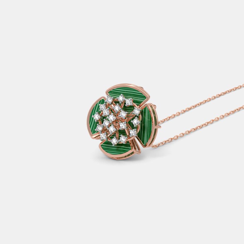 The Thyvarne Pendant - image 1